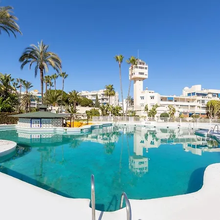 Costa Apartman *